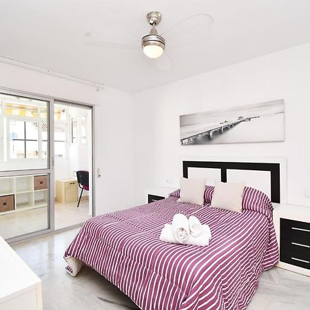 Апартаменти Apartamento De La Croix Фуенхірола Екстер'єр фото
